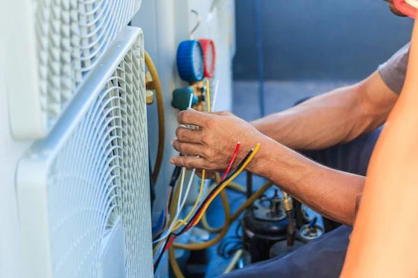 Trusted AC Technicians Providing Repair Services in Cleburne